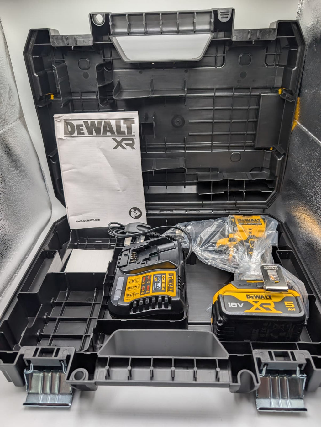 Dewalt DCD789p1t, Grade A