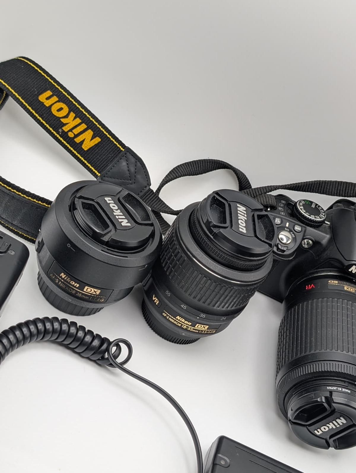Nikon D3100 Bundle, Grade B