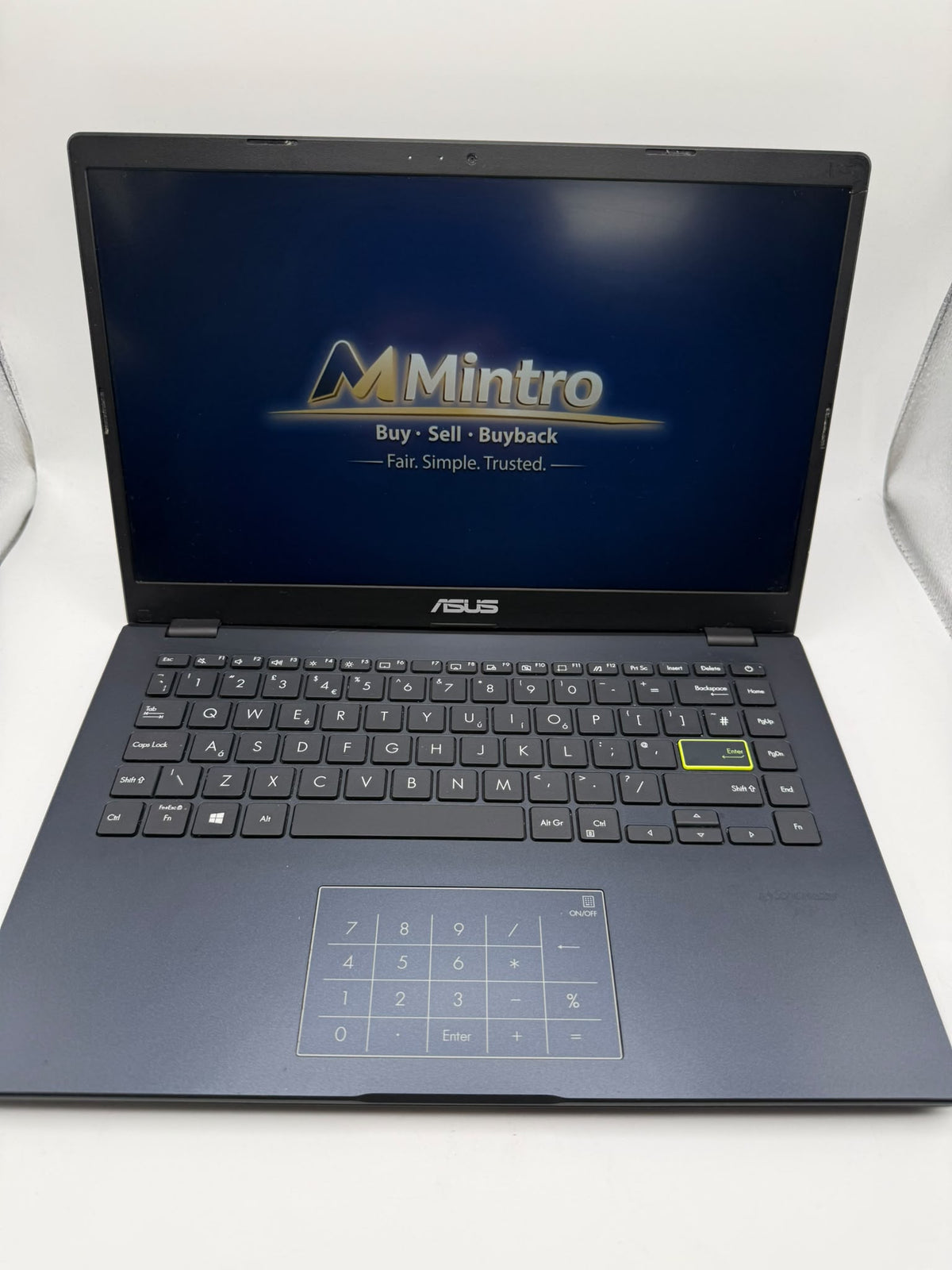 Asus Laptop E410 128GB, Grade B.