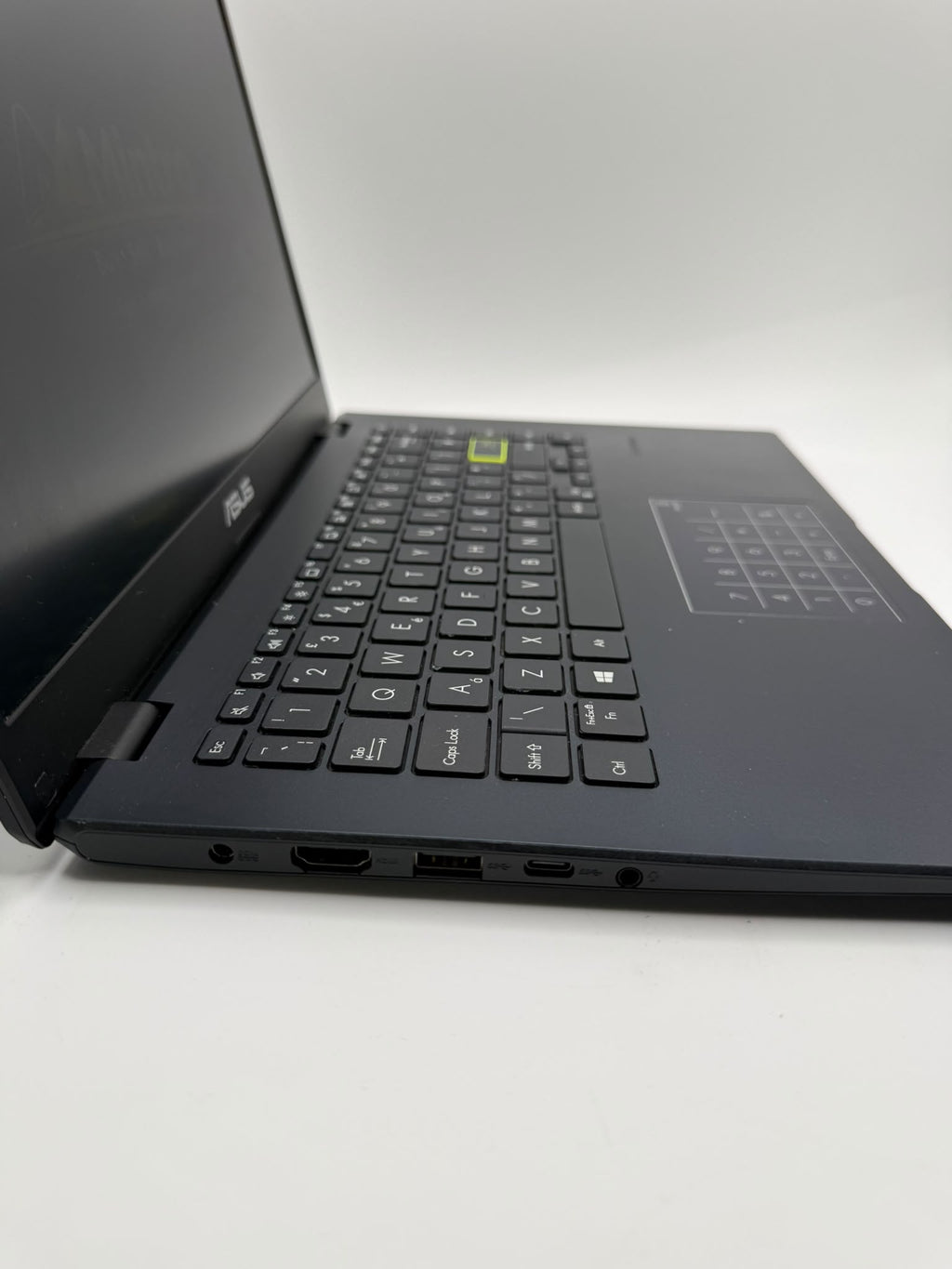 Asus Laptop E410 128GB, Grade B.