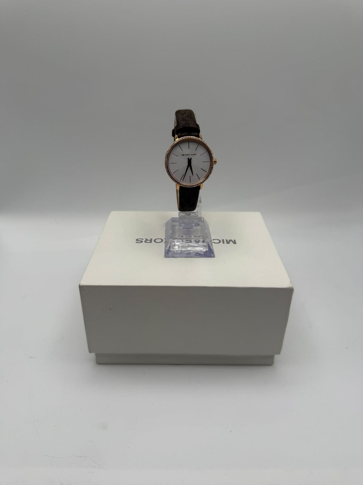 Michael Kors Pyper Quartz watch, Grade B.