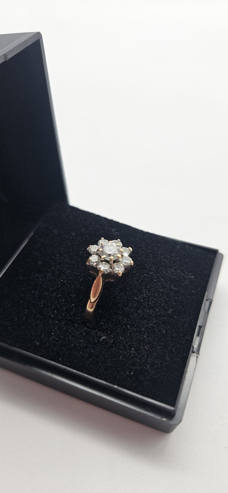 9ct Cubic Zirconia Gold Ring , Size O½, 2.48