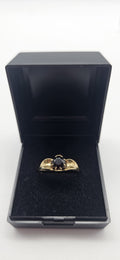 9ct Garnet Stone Gold Ring , Size P, 2g