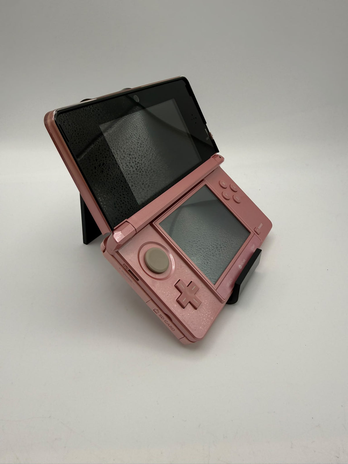 Nintendo 3D DS, Grade B.