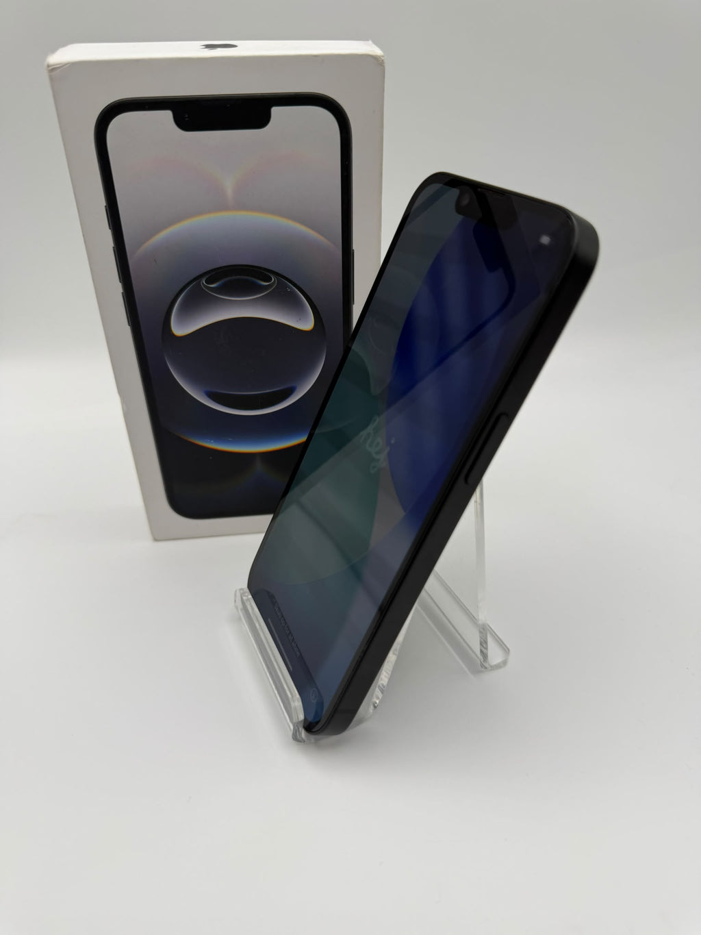 Apple iPhone 16e 128GB Black, Grade B