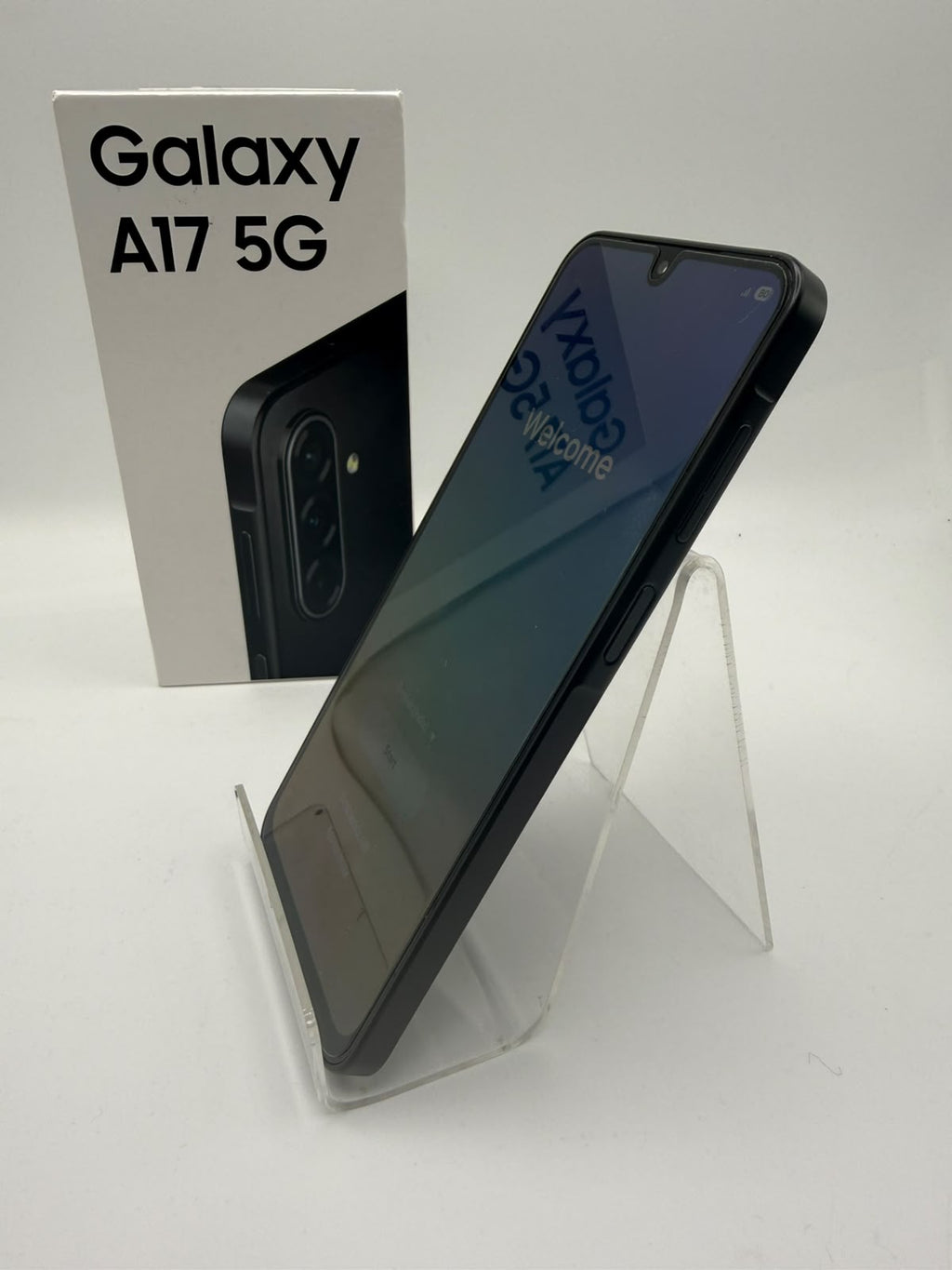 Samsung Galaxy A17 128GB, Grade B.