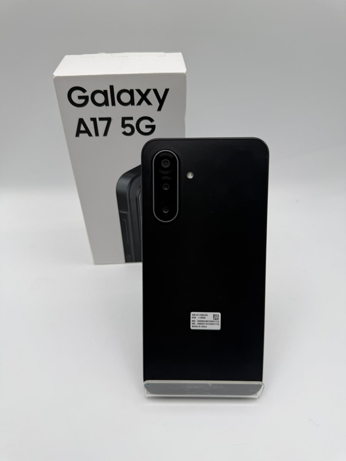 Samsung Galaxy A17 128GB, Grade B.