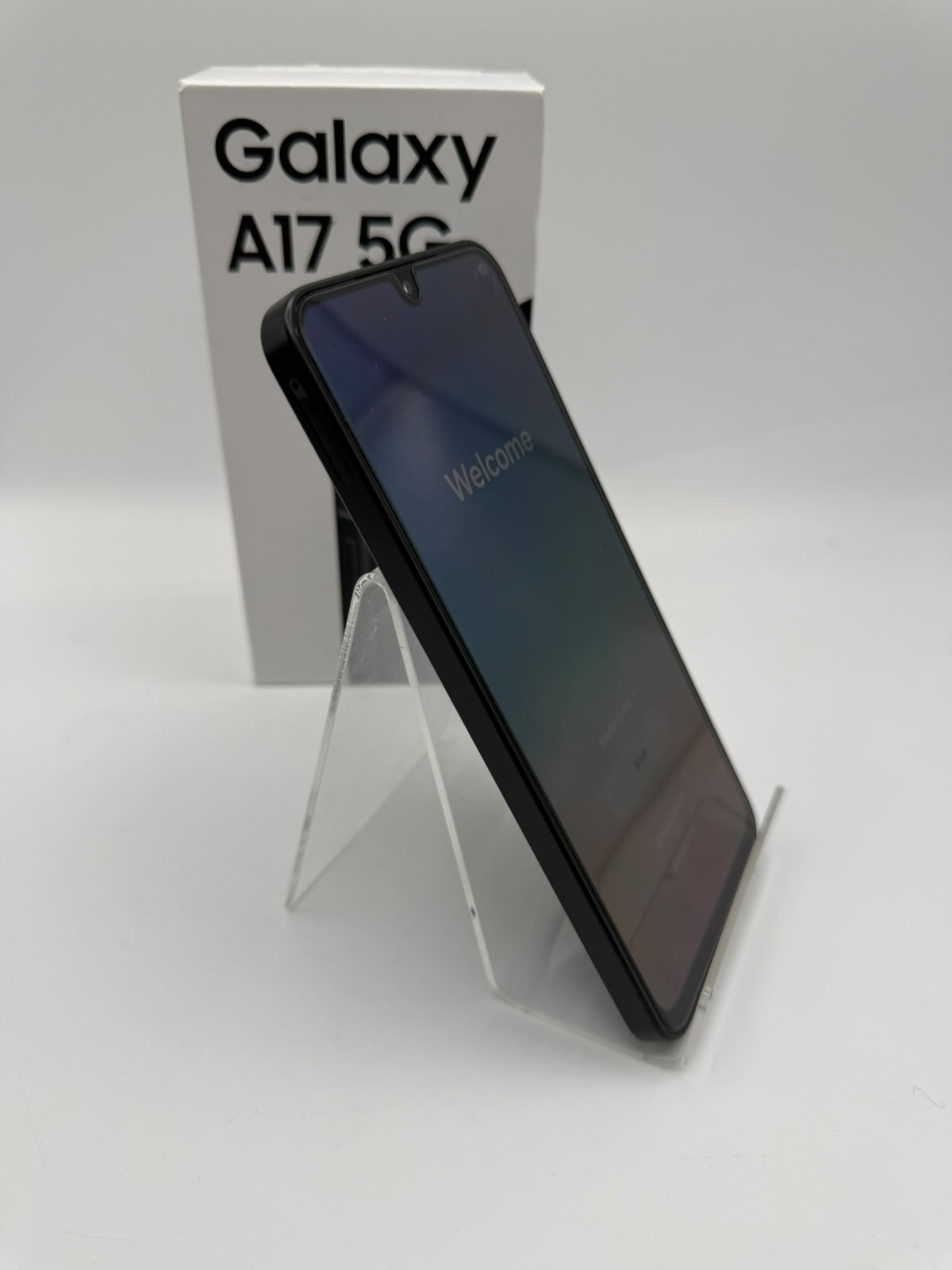 Samsung Galaxy A17 128GB, Grade B.