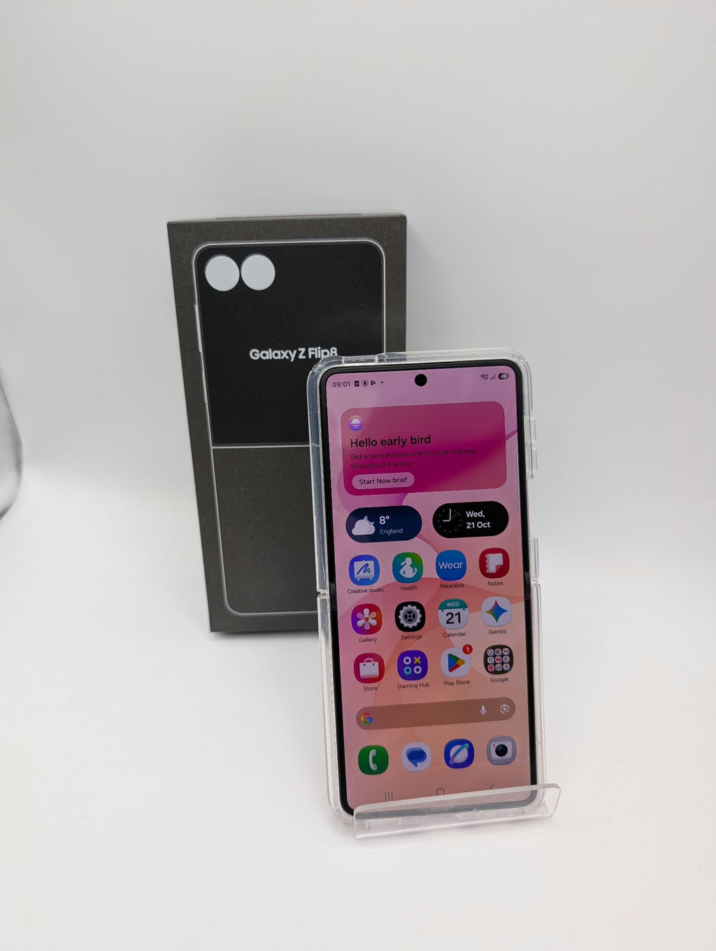Samsung Flip 8 128GB, Unlocked, Grade C