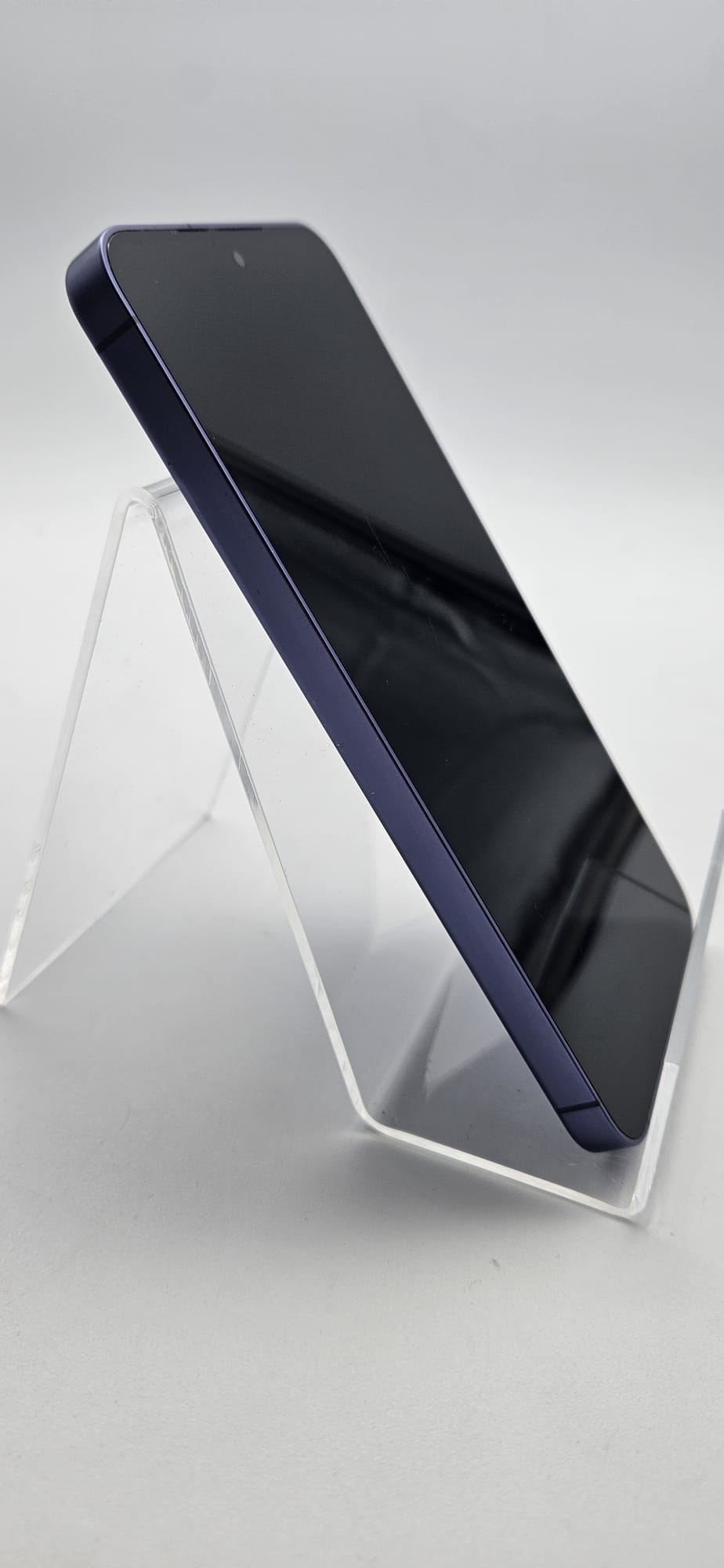 Samsung Galaxy S24 128GB, Cobalt Violet, Grade C
