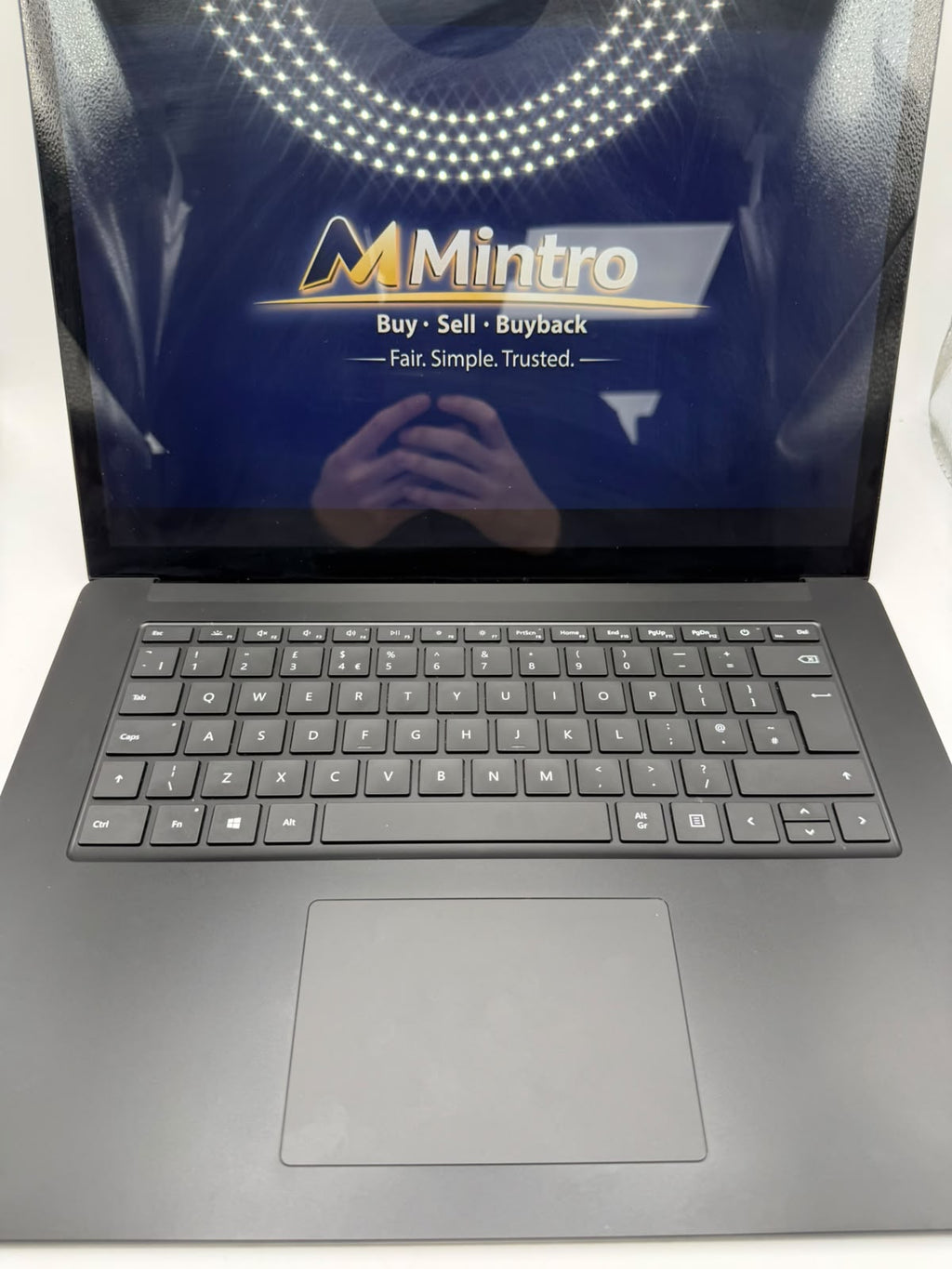 Windows surface 4 1TB, Grade B.
