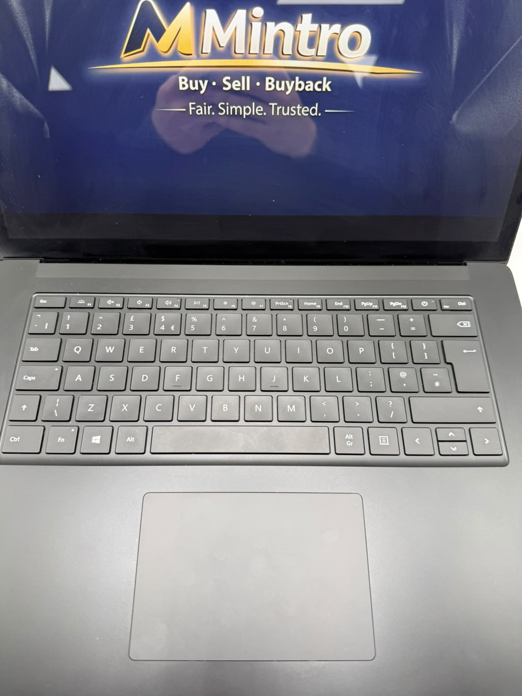 Windows surface 4 1TB, Grade B.