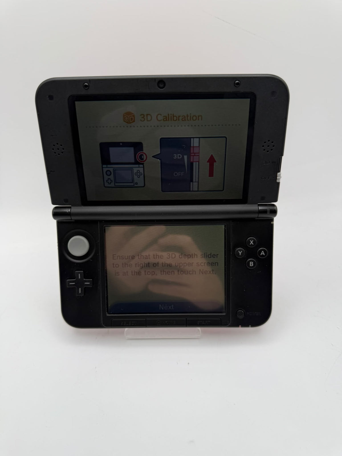 Nintendo 3DS XL 2GB Black and Red, Grade B