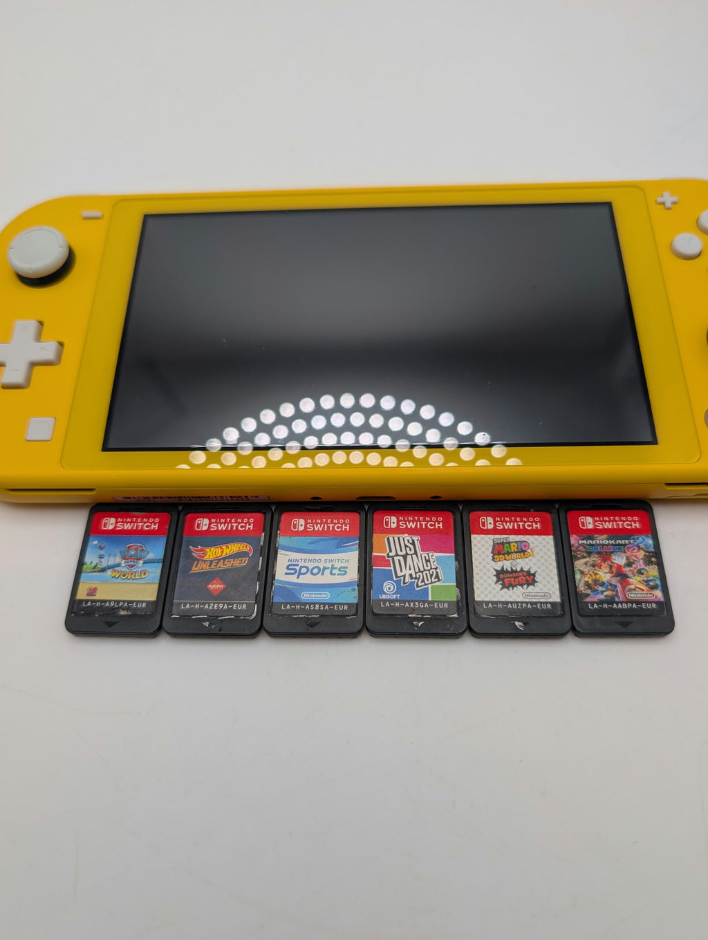 Nintendo Nintendo Switch Lite 32GB Yellow, Grade B