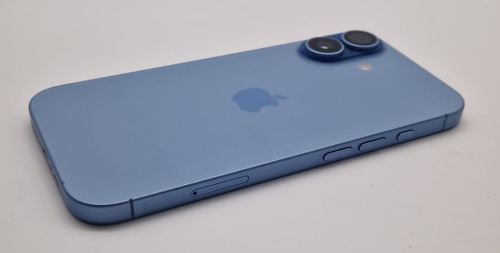 Apple iPhone 17 256gb Mist Blue, Grade A