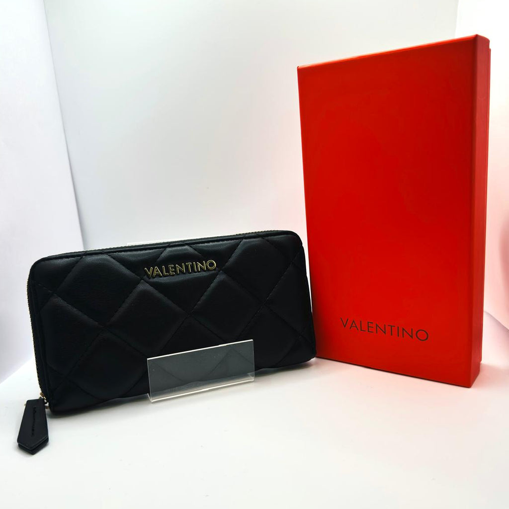 Valentino Black Purse, Grade A