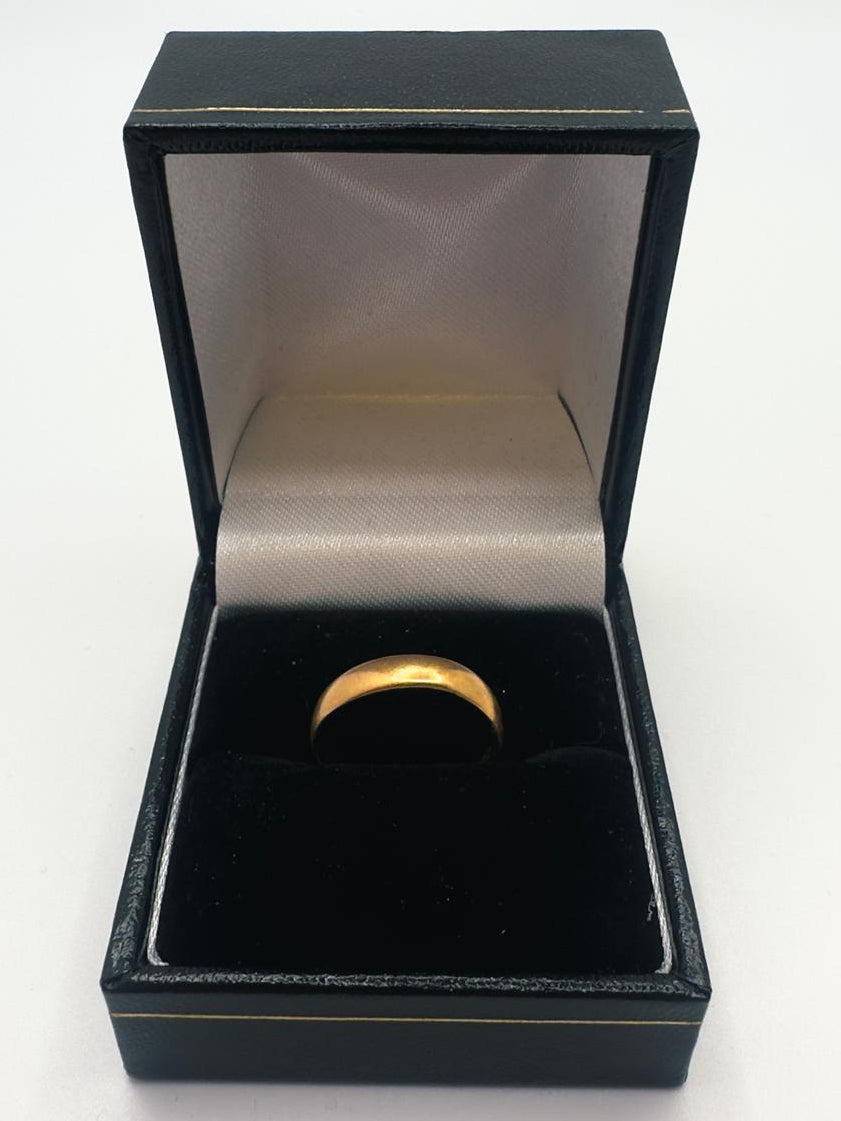 22ct, Gold Wedding Band Ring, Size K, 2.35g
