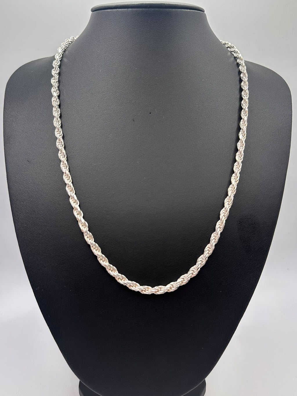 925, 41.90g Silver Twisted Rope Style Chain