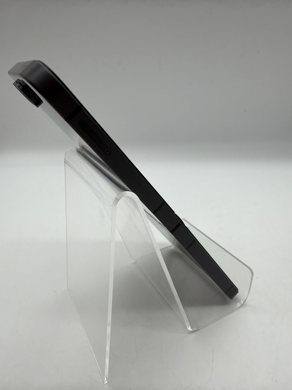 Samsung Galaxy Z Flip 6 256GB Black, Grade B