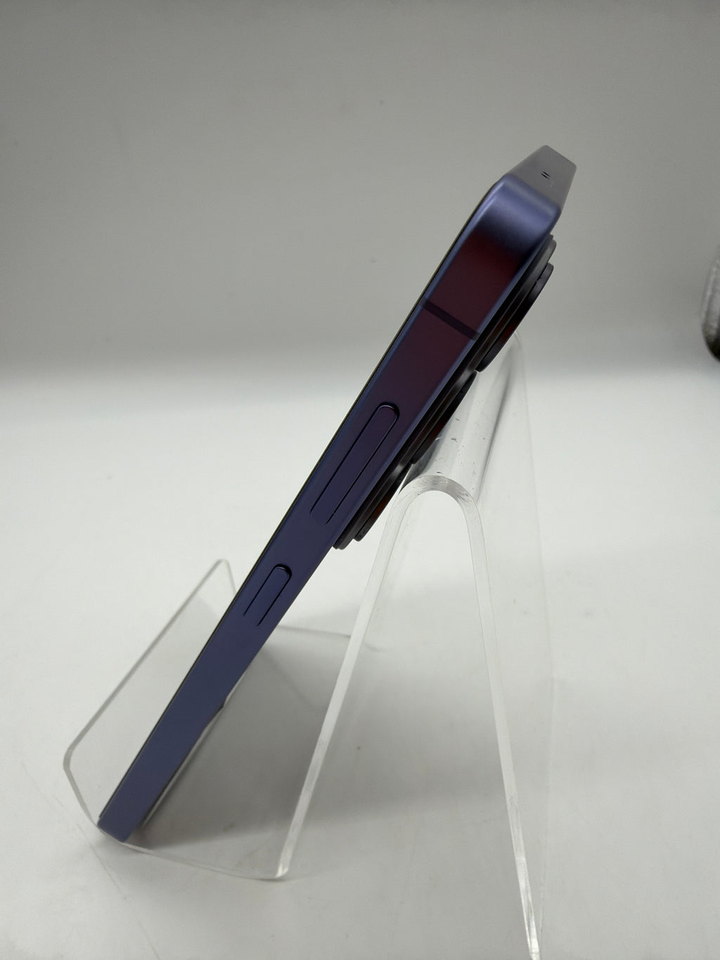 Samsung Galaxy S26 256GB Violet, Grade B