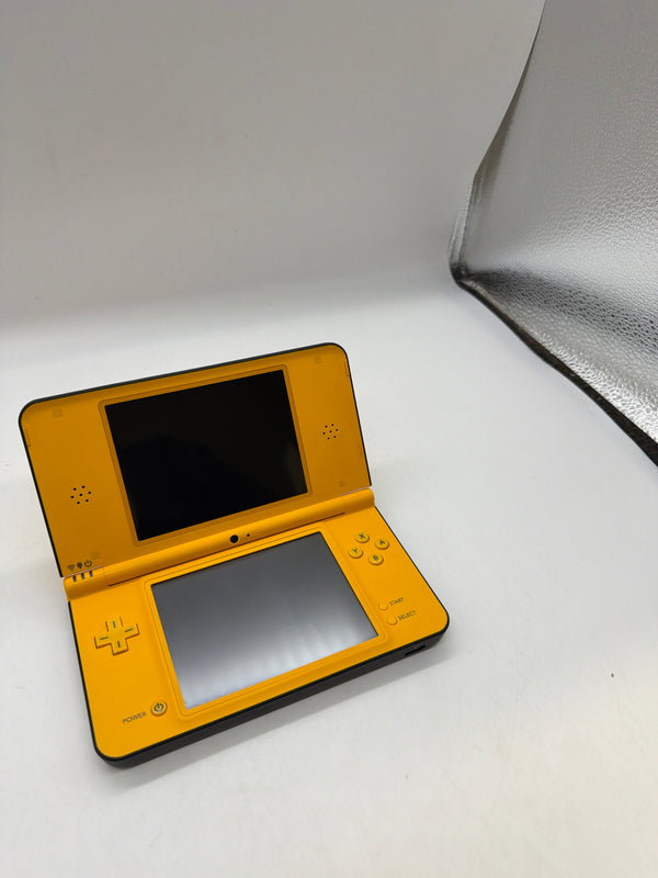 Nintendo DSi XL Yellow, Grade B