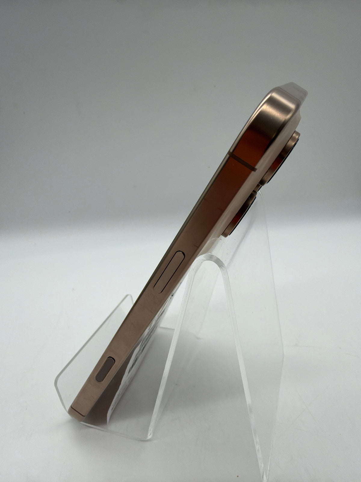 Apple iPhone 16 Pro Max 256GB Desert titanium, Grade C