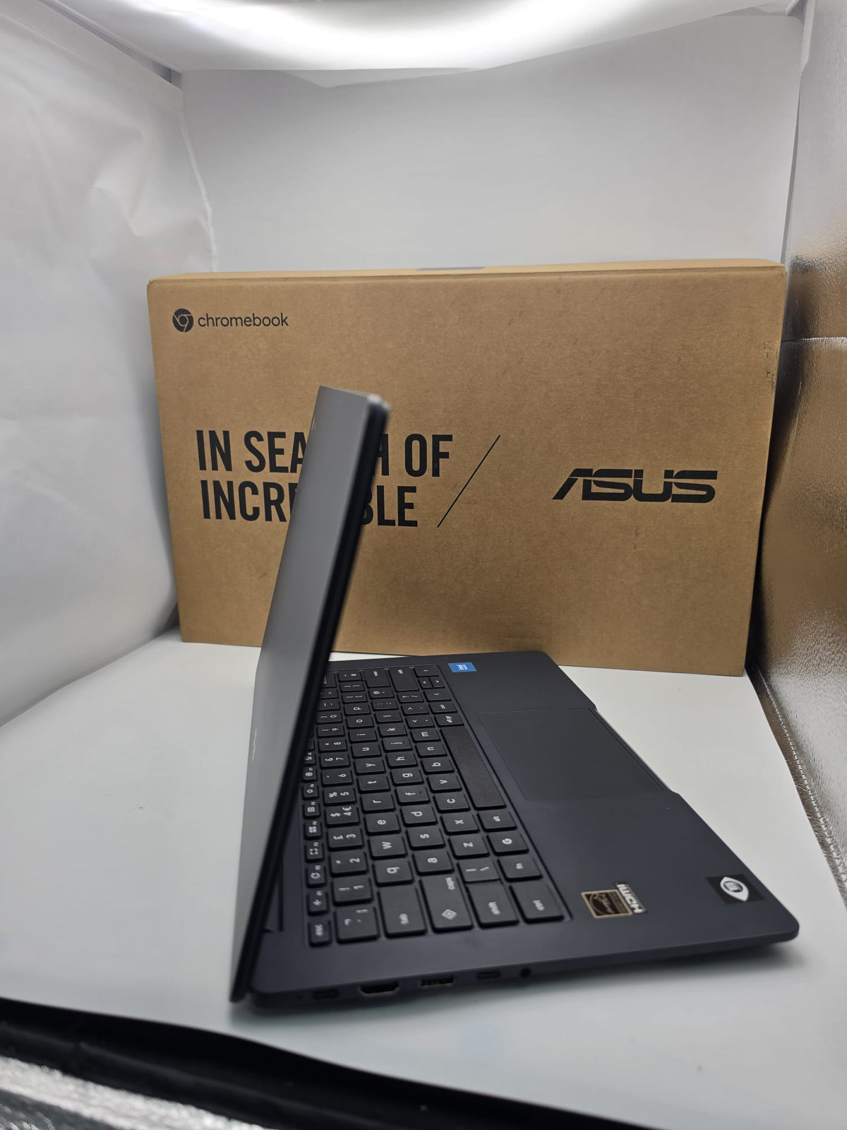 Asus Chromebook CX1405CTA Laptop, Black, Grade A