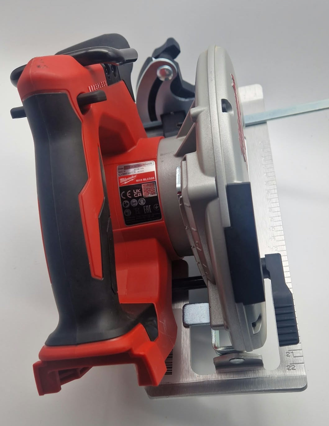 Milwaukee M18 BLCS66 Cordless Circular Saw Body Only, Grade A
