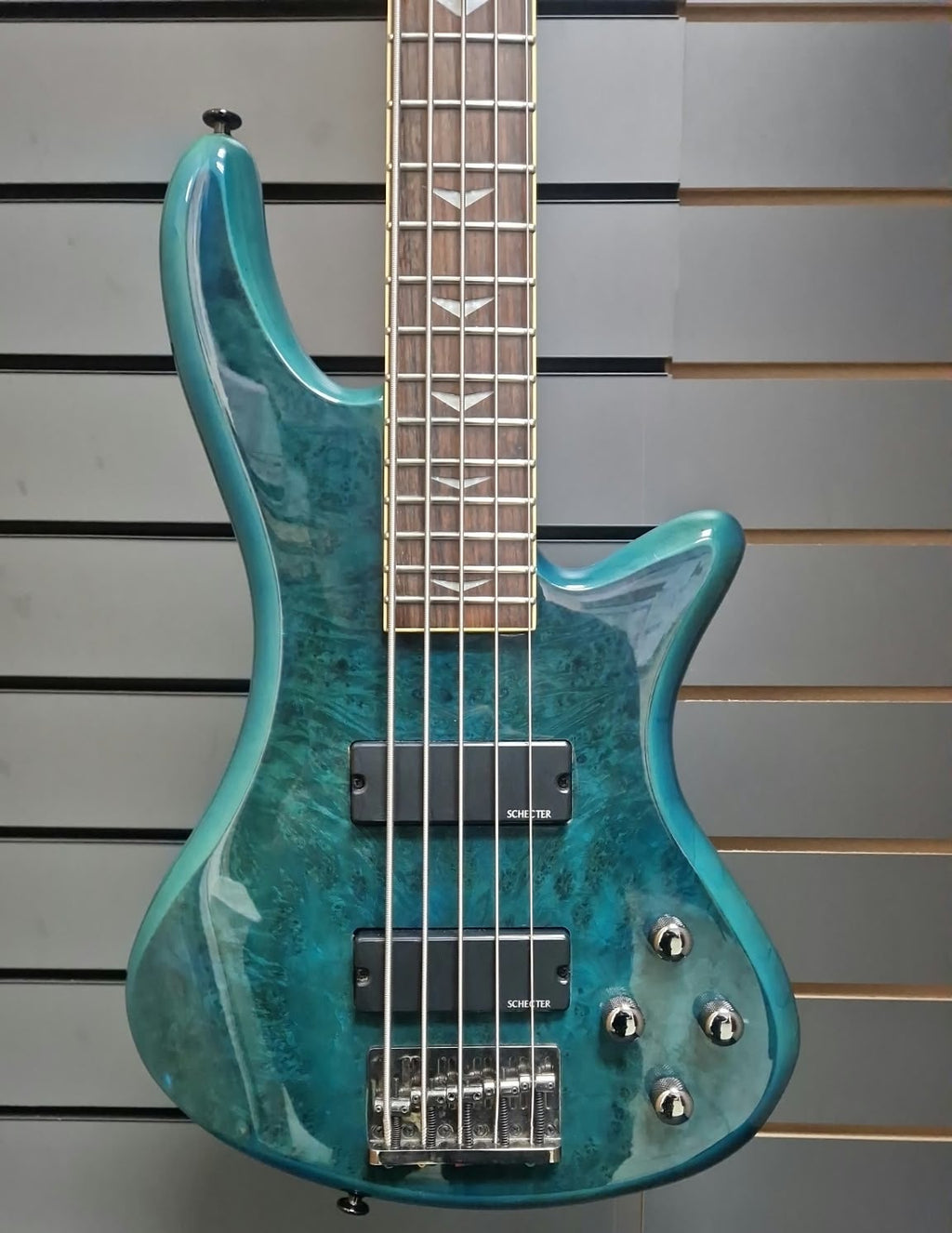 Schecter Diamond Series 5 String Bass Guitar Blue, Grade B