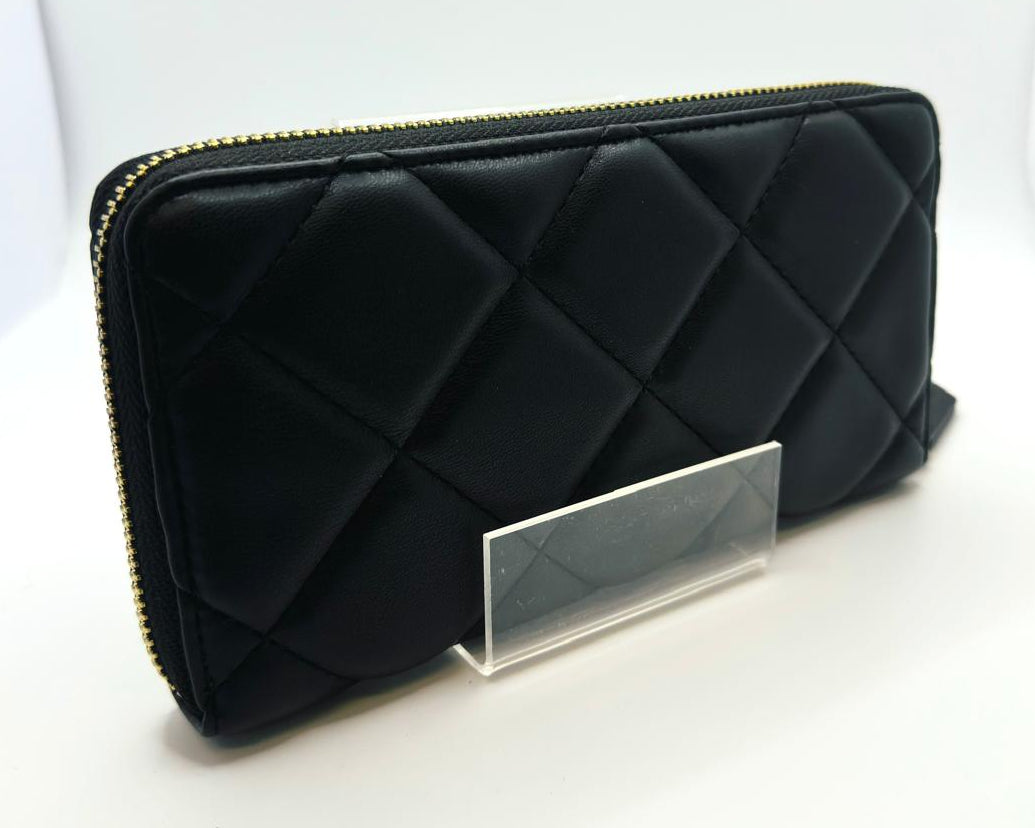 Valentino Black Purse, Grade A