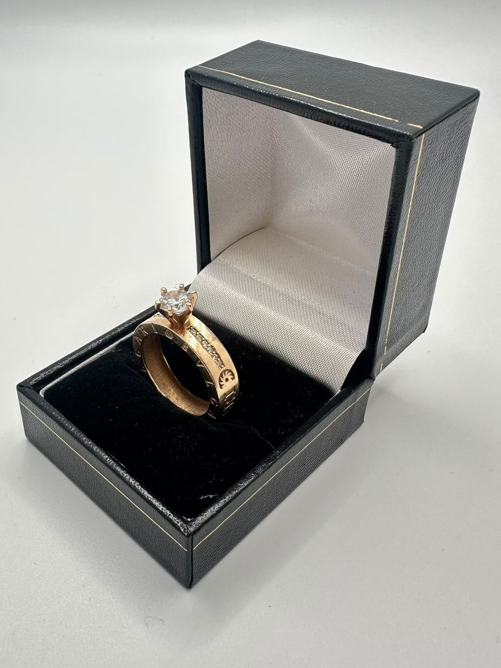 Bvlgari, 14ct, Gold Ring, 5.97g, Size O
