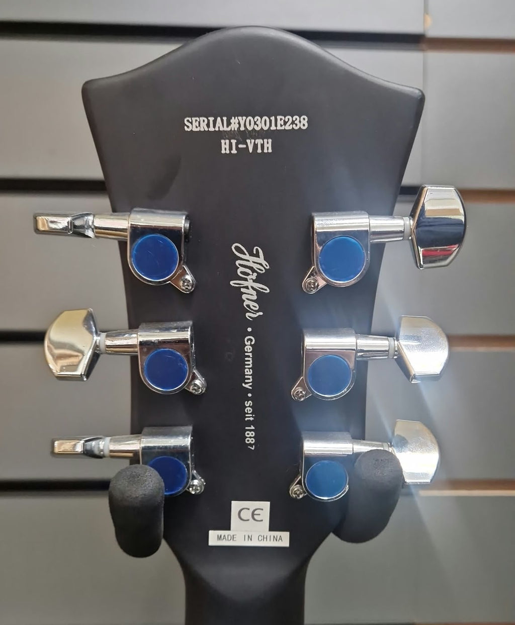 Hofner Verythin Black Stain Matt Electric Guitar, Grade B