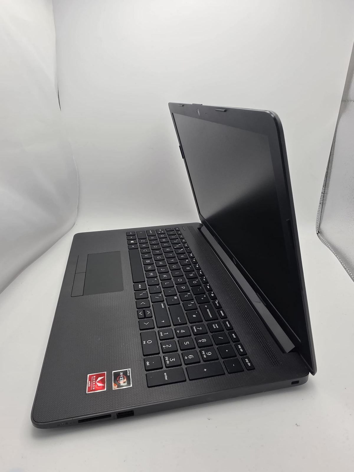 HP Notebook 255 G7 Laptop 256GB, Grey, Grade C
