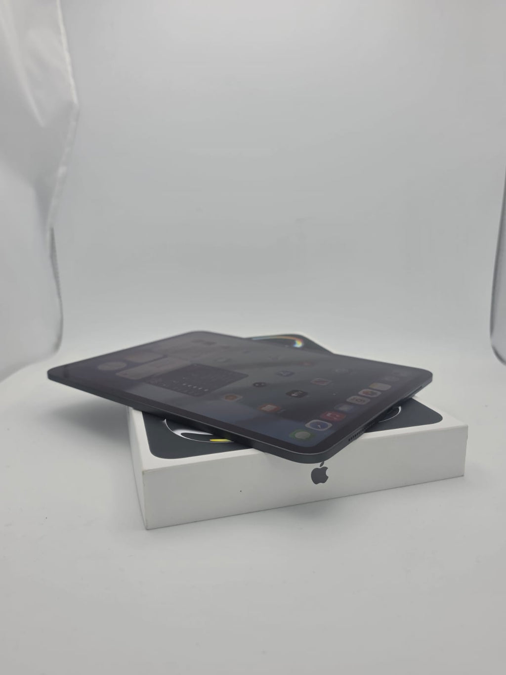 Apple iPad Pro 11 inch WiFi M5 2025 256GB Black, Grade A, photo 3