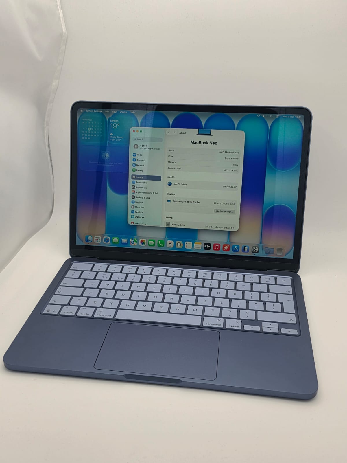 MacBook Neo A18 Chip 256GB, Blue, Grade A