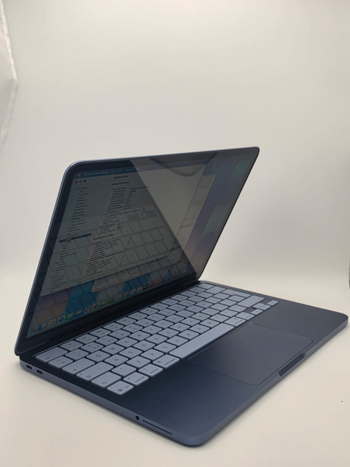 MacBook Neo A18 Chip 256GB, Blue, Grade A