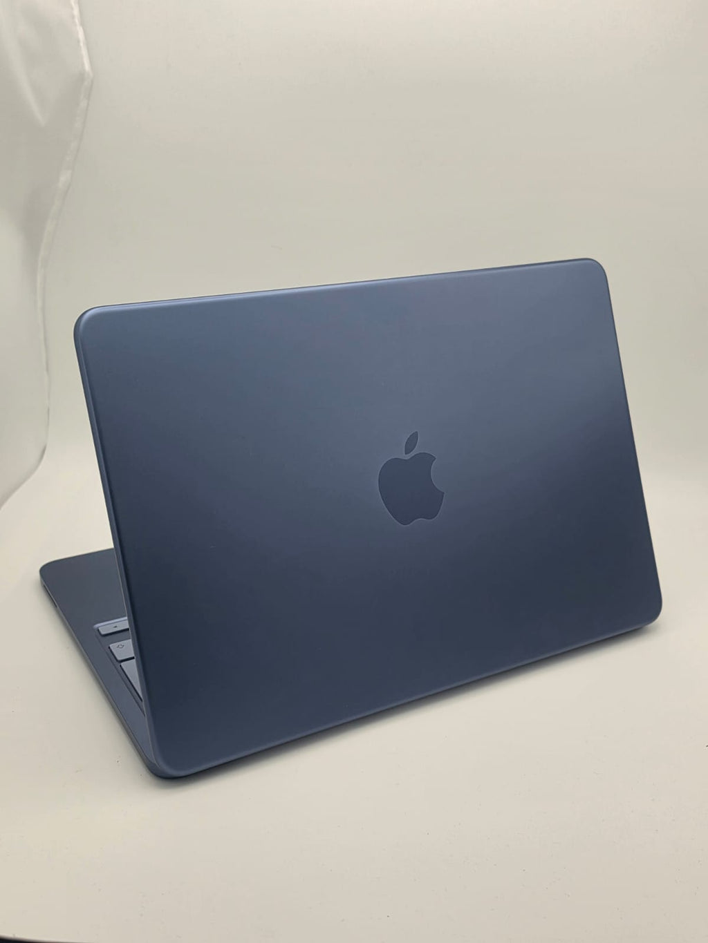 MacBook Neo A18 Chip 256GB, Blue, Grade A