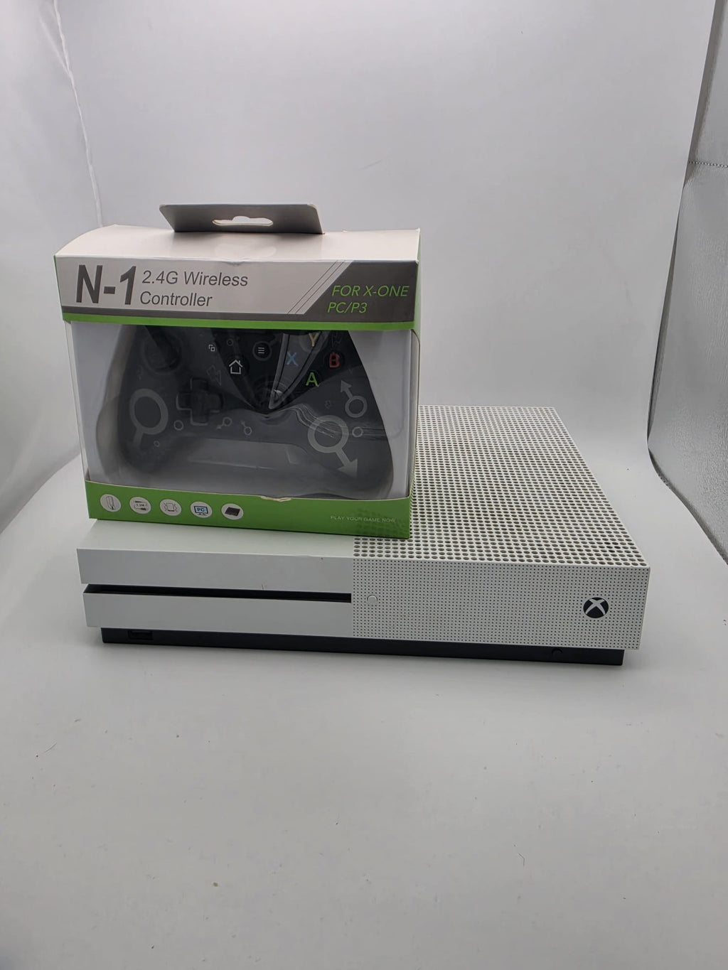Microsoft Xbox One S 1TB White, Grade B