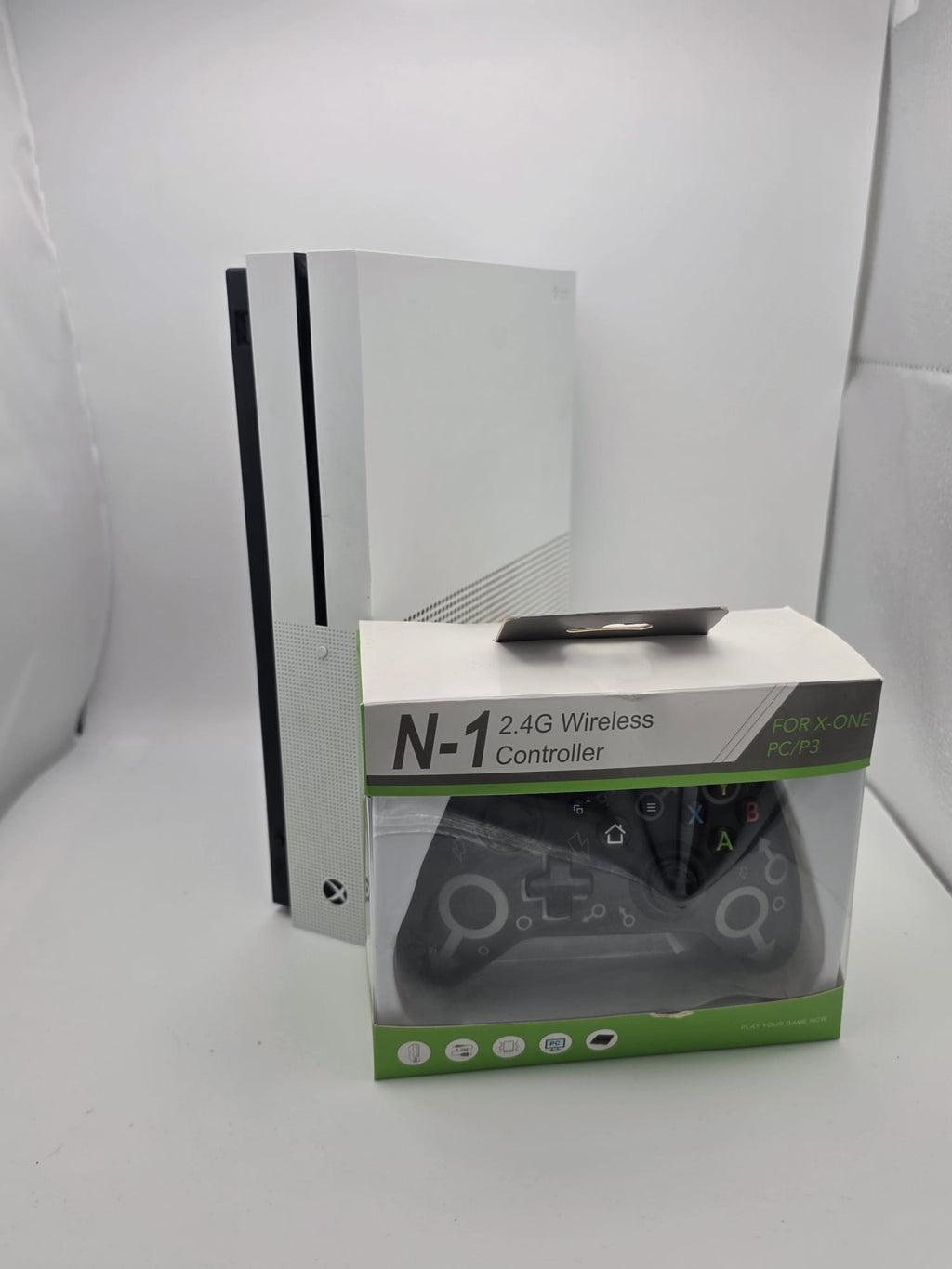 Microsoft Xbox One S 1TB White, Grade B