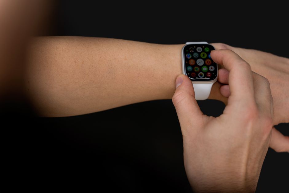 Smartwatches — stock photo by Anastasiya Badun via Pexels (https://www.pexels.com/photo/hand-holding-smartwatch-18078946/)