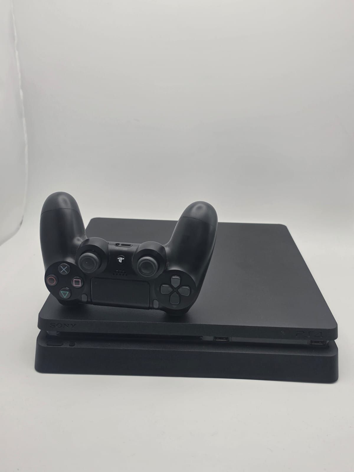 Sony Playstation 4 Slim 500GB, Black, Grade B