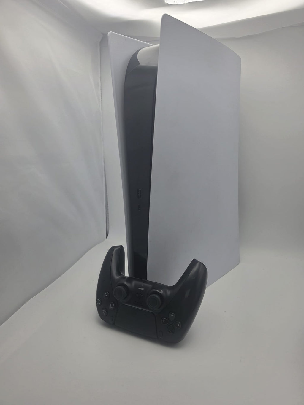 Sony Playstation 5 Digital Edition, 825GB, Grade B