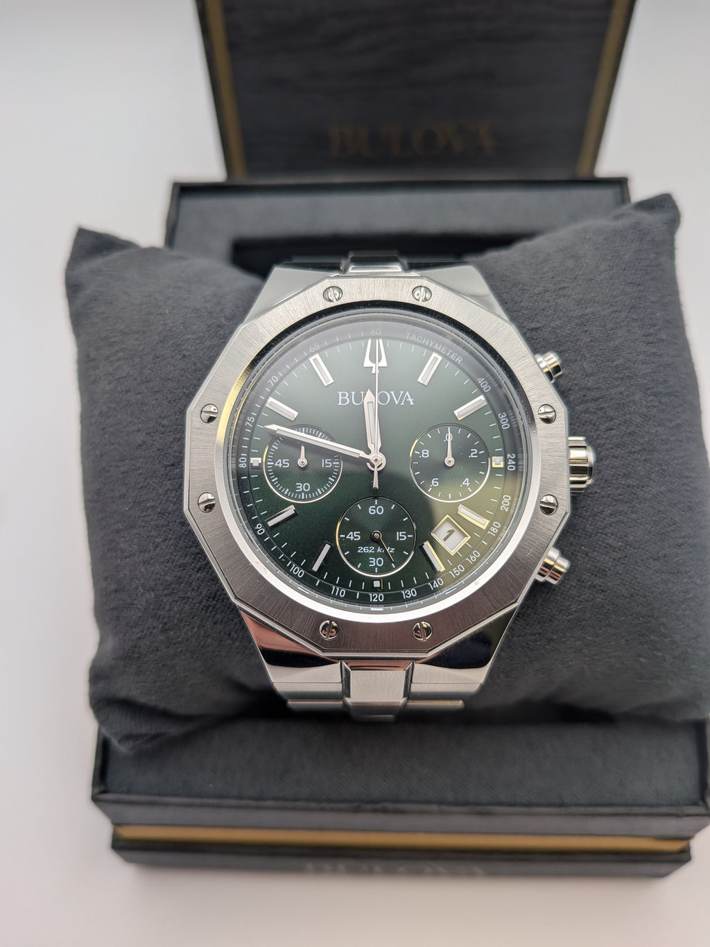 Bulova Classic Chronograph Watch 96B409 Green Dial Grade B