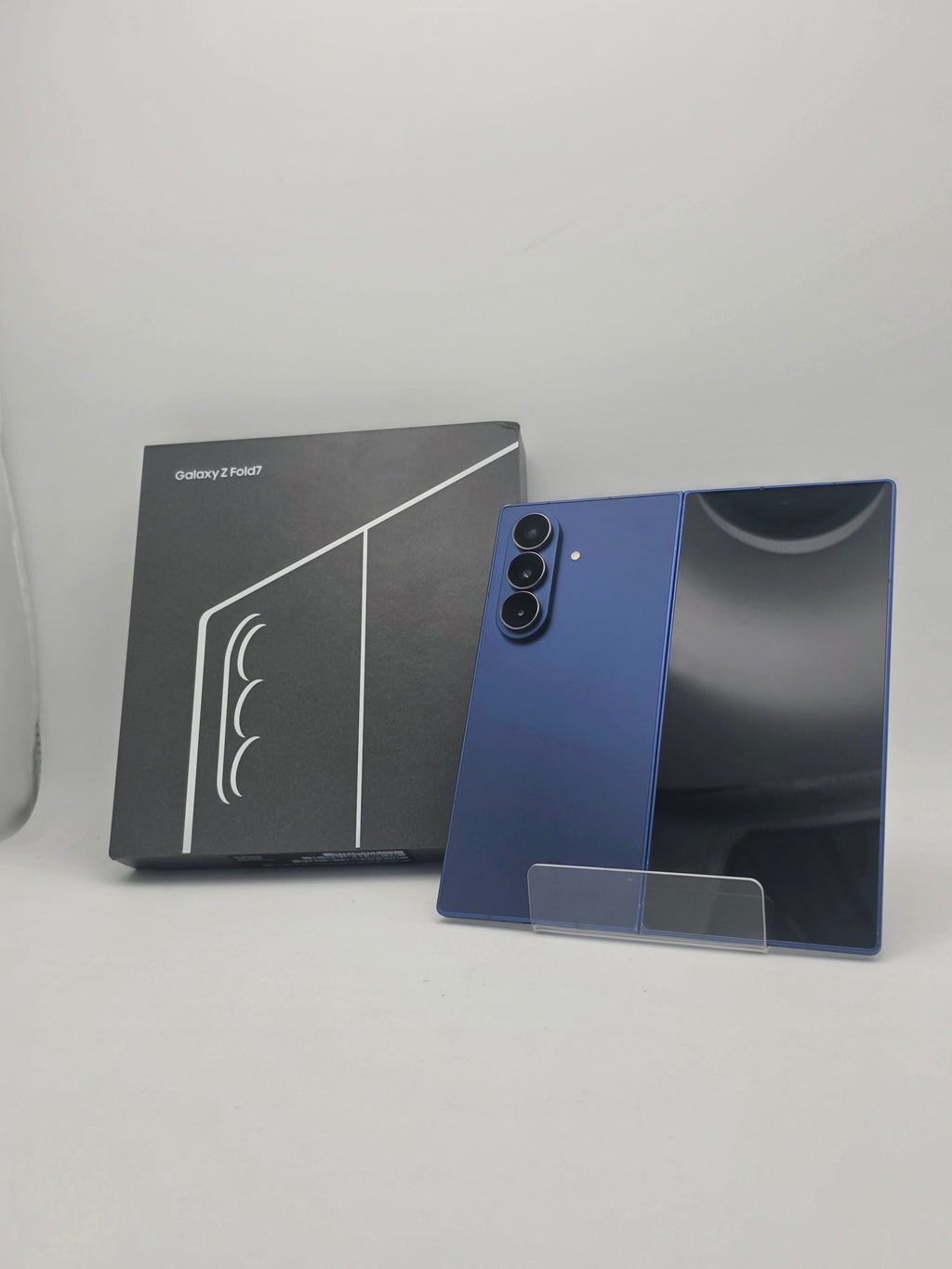 Samsung Galaxy Z Fold 7 512GB Blue, Grade C