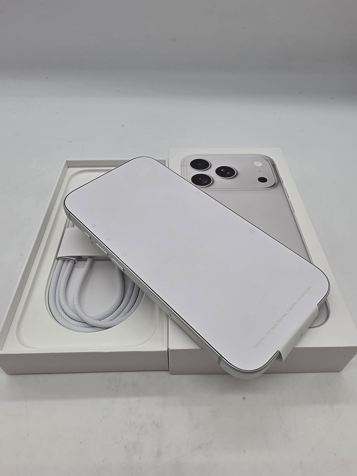 Apple iPhone 18 Pro 512GB Silver, Grade A