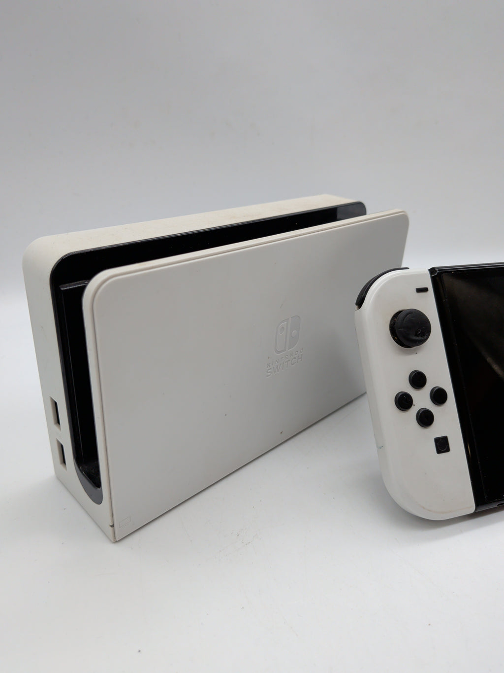 Nintendo Nintendo Switch OLED 64GB White, Grade C