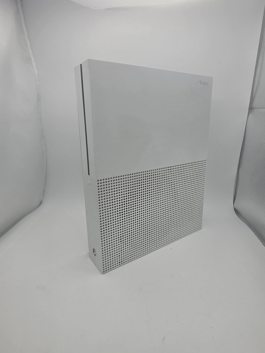 Microsoft Xbox One S 1TB White, Grade B