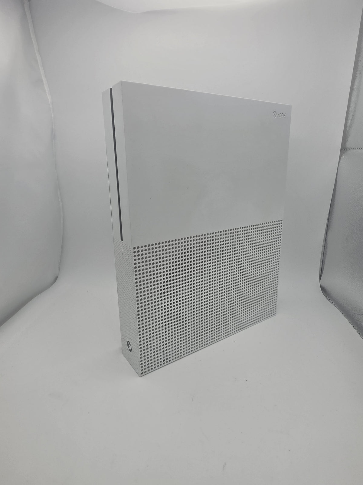 Microsoft Xbox One S 1TB White, Grade B