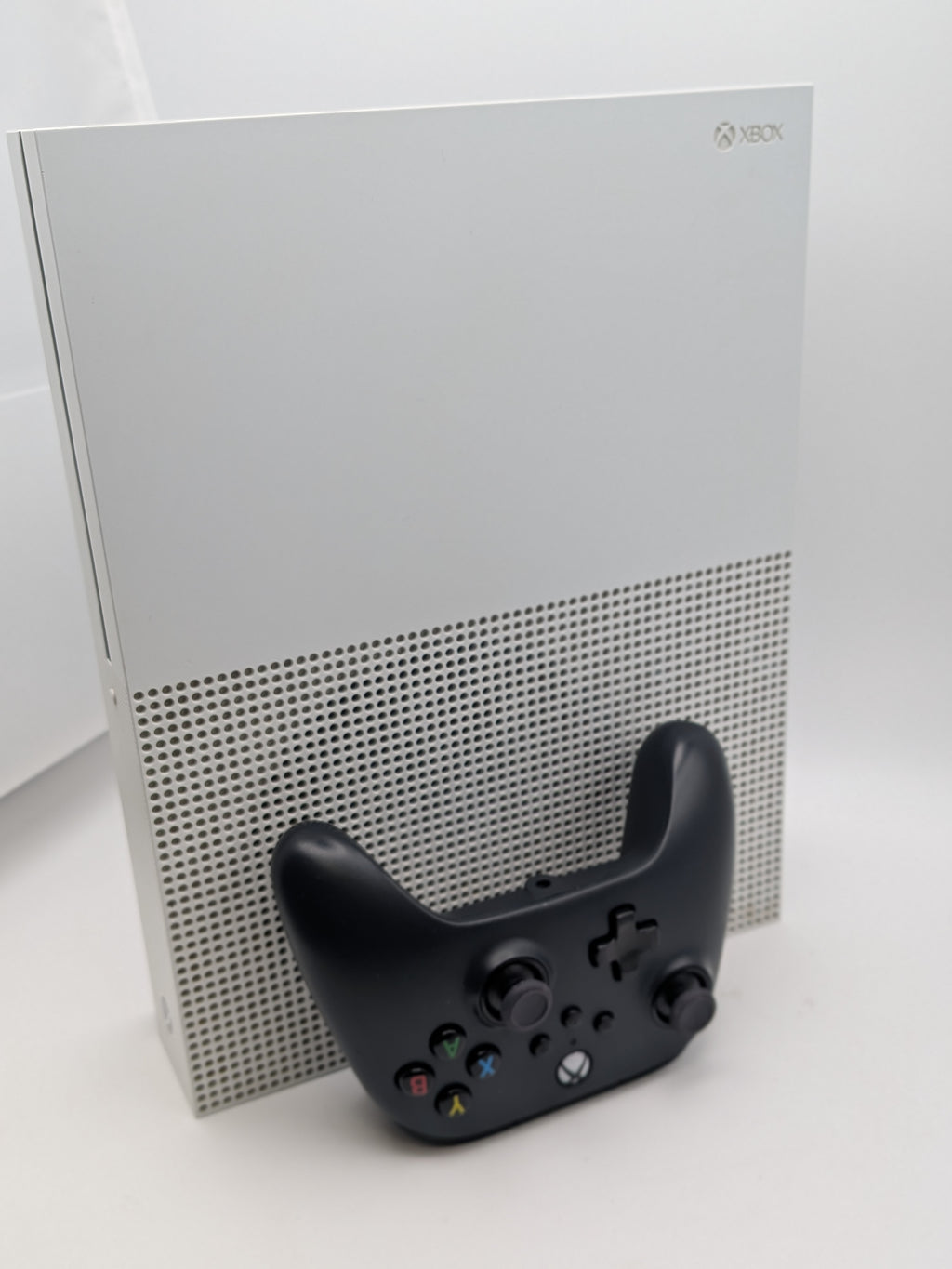 Microsoft Xbox One S 500GB White, Grade B