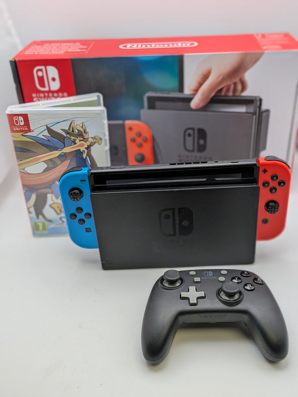 Nintendo Nintendo Switch Bundle, 32GB Black, Grade B